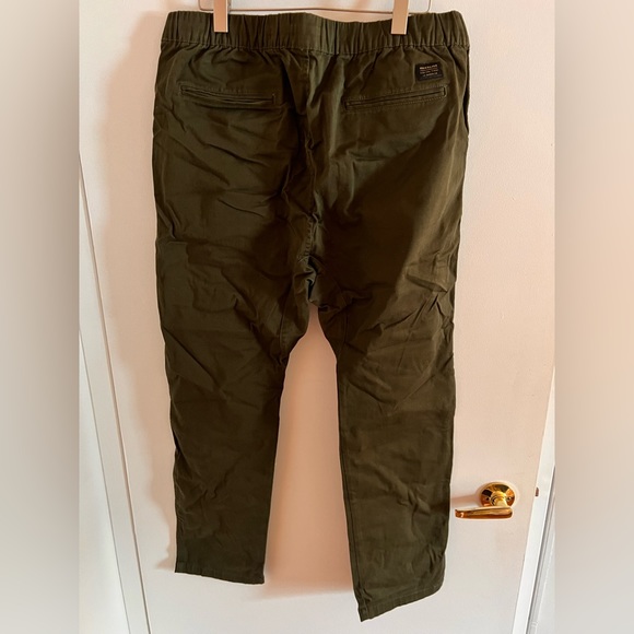 Quiksilver elastic waist khakis XL - Picture 2 of 3